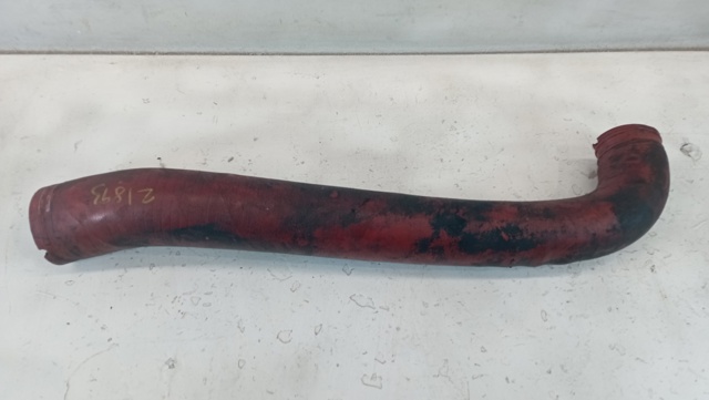Tubo flexible de aire de sobrealimentación 5801312768 IVECO