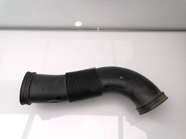 Tubo flexible de aspiración, entrada del filtro de aire 5801317091 Iveco