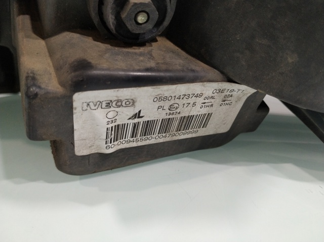 5801473749 Faro derecho comprar Girona
