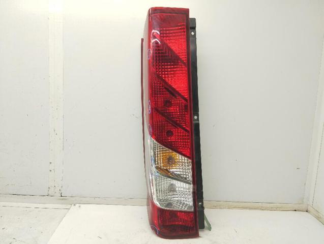 5801523220 IVECO Piloto trasero izquierdo  en stock Huelva