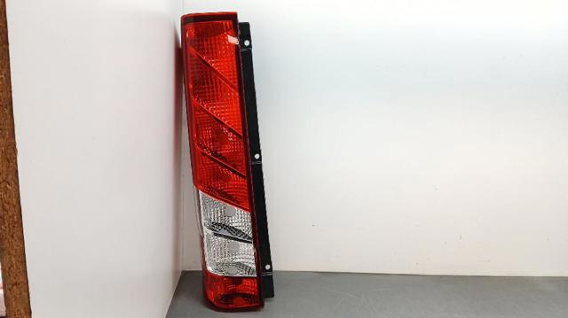 5801523220 Piloto trasero izquierdo  en stock Sabadell