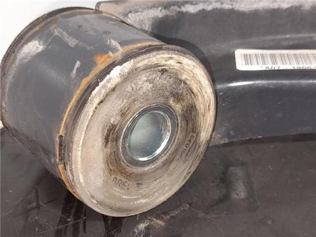 5801564293 IVECO Brazo superior izquierdo/derecho de suspensión delantera  comprar en Lleida