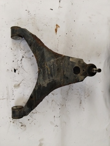 Rótula inferior de suspensión 5801564315 IVECO