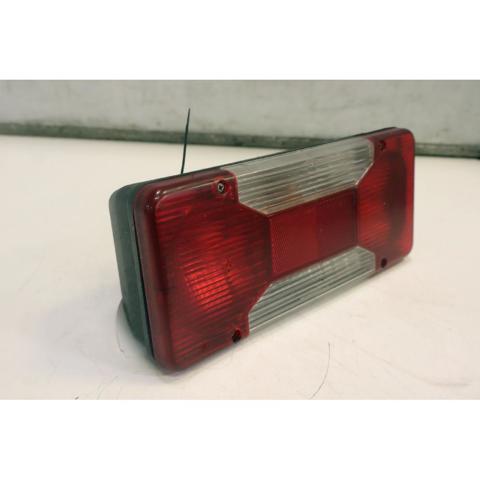 5801631433 IVECO Piloto trasero derecho  en stock Huelva