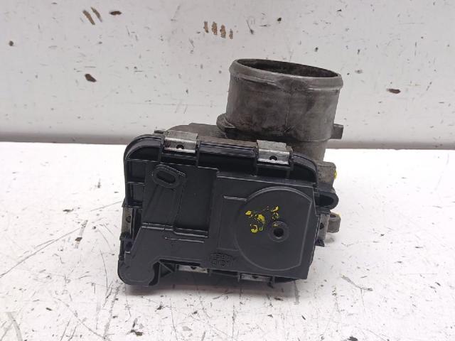5802712012 IVECO Cuerpo de mariposa  en stock Huelva