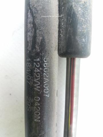 5802A008 MITSUBISHI Amortiguador de la tapa del maletero  disponible Vigo