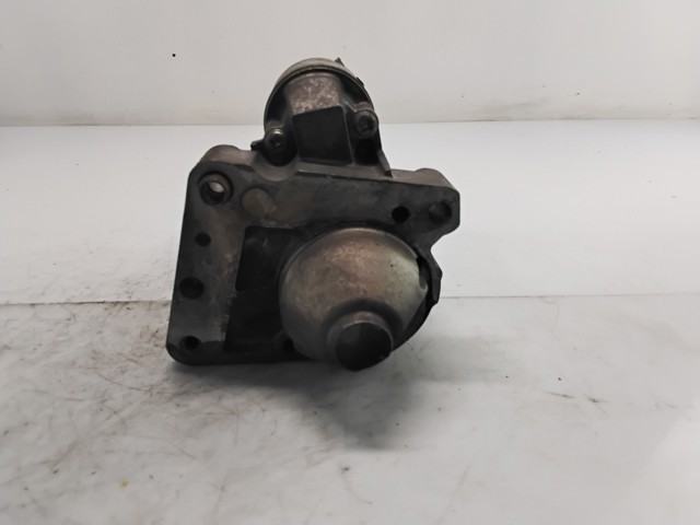 5802Z8 Motor de arranque  disponible Burgos