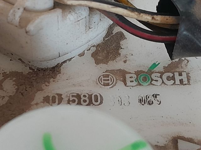 Módulo alimentación de combustible Toyota Corolla E12U