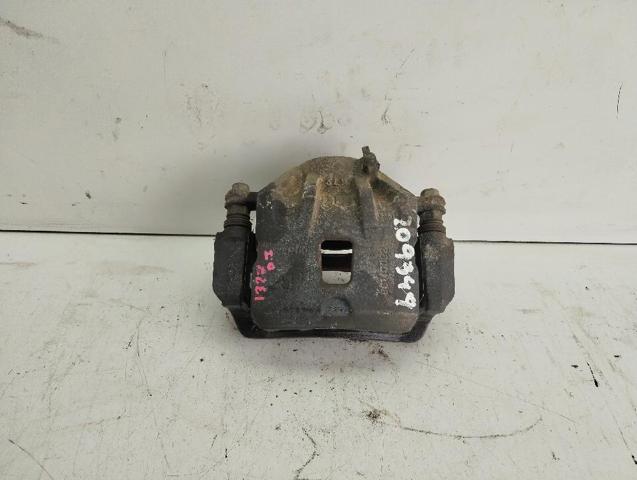Pinza de freno, Eje delantero izquierda 581101F000 HYUNDAI