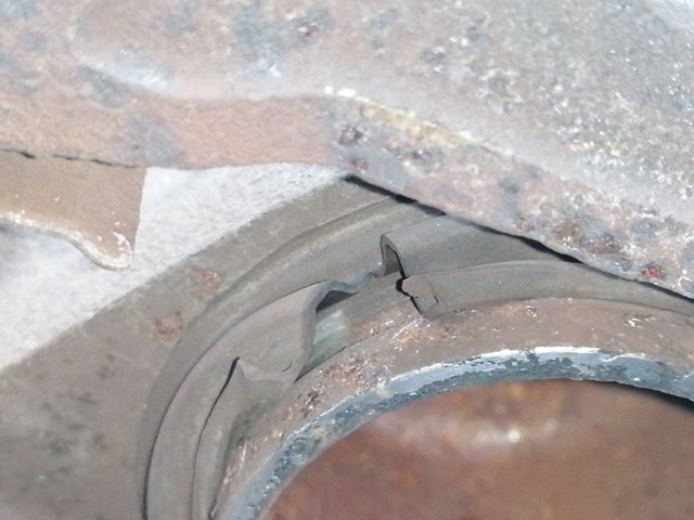 581101H000 HYUNDAI Pinza de freno delantera izquierda  comprar en Lleida