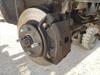 Pinza de freno, Eje delantero derecha 581301J600 HYUNDAI