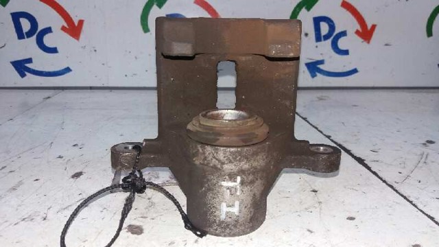 582101D100 Pinza de freno trasera izquierda comprar Sevilla