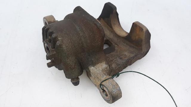 Pinza de freno trasera izquierda 582103E000 HYUNDAI