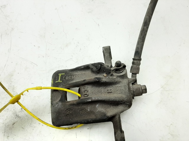 Pinza de freno trasera izquierda 582103K050 HYUNDAI