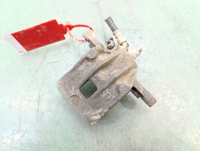 582302E300 Hyundai/Kia