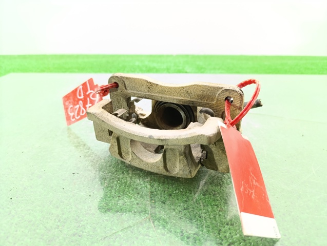 582303E000 Pinza de freno trasera derecha  disponible Utrera