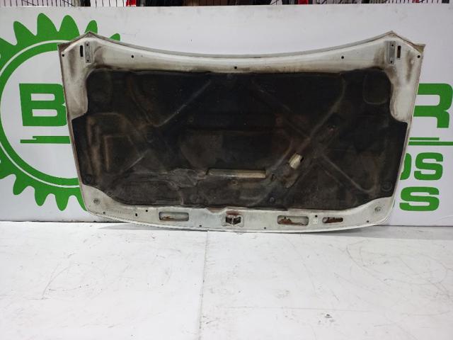 Capó del motor 5830063821000 Suzuki