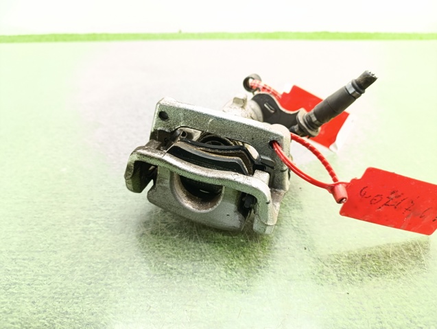 58300A2300 HYUNDAI Pinza de freno trasera izquierda  en stock Huelva