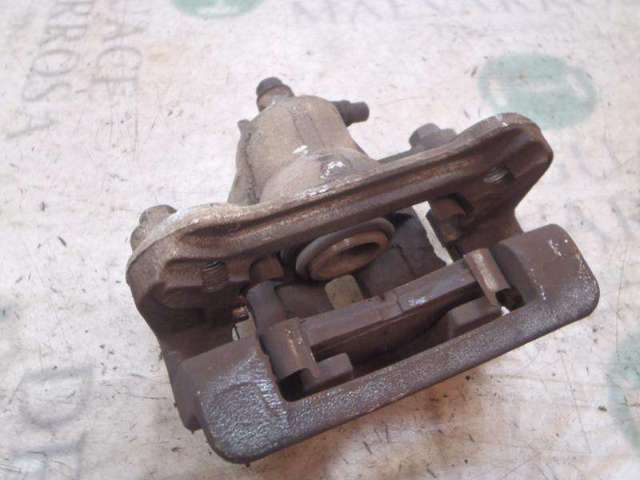HYUNDAI 583111HA00 Pinza de freno trasera derecha  comprar en Albacete