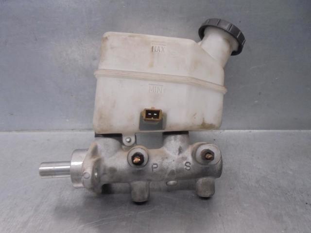 HYUNDAI 585102E100 Cilindro maestro de frenos comprar Pamplona