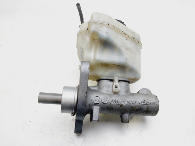 585102E100 HYUNDAI Cilindro principal de freno  comprar en Oviedo