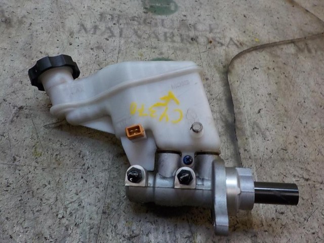 58510A5200 Cilindro principal de freno  disponible Utrera