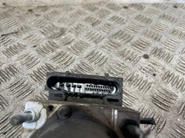 Bloque hidráulico ABS KIA Ceed  desde 92,56 €