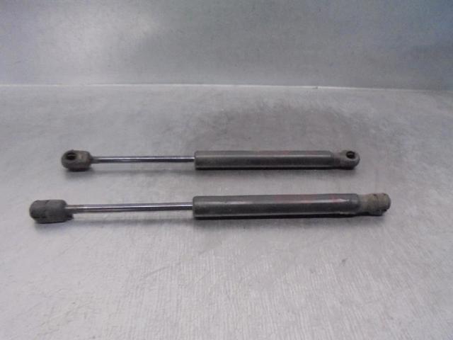 Amortiguador de puerta trasera 5925A003 MITSUBISHI