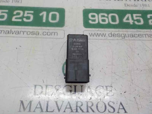 Relé de precalentamiento 598147 PEUGEOT