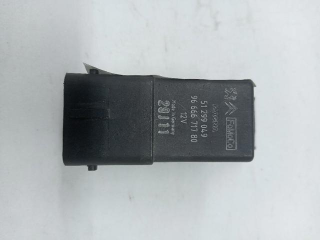 Relé de bujía de precalentamiento 598147 PEUGEOT