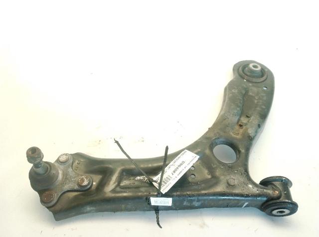 Brazo inferior derecho de la suspensión delantera 5C0407152B VAG