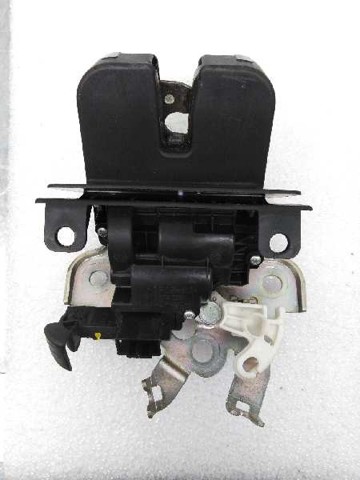 Cerradura de puerta trasera 5E0827505 VAG