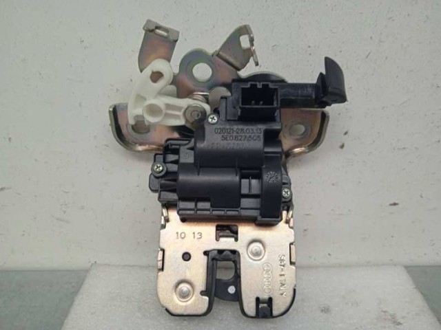 Cerradura de puerta de maletero 5E0827505 VAG