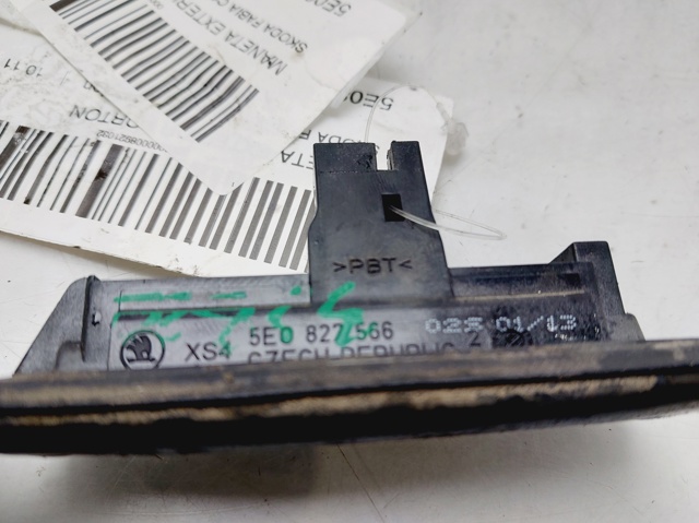 5E0827566 VAG Botón de accionamiento del cierre de la tapa del maletero (puerta trasera 3/5)  comprar en Lleida