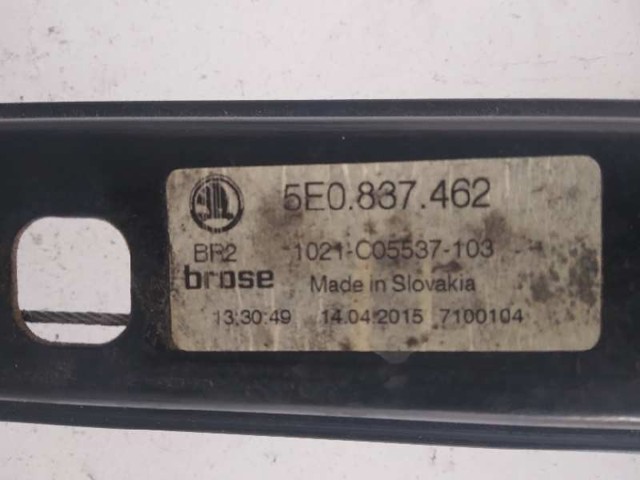 5E0837462 VAG Mecanismo de elevalunas de la puerta delantera derecha  disponible Vigo