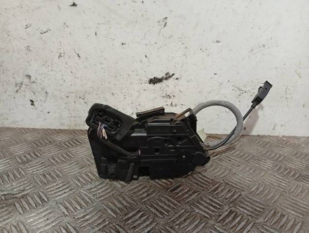 VAG 5E0839015 Cerradura de puerta trasera izquierda  en stock Salamanca