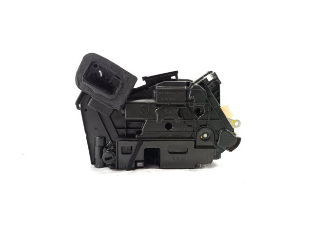 5E0839015A Cerradura de puerta trasera izquierda  en stock Sabadell
