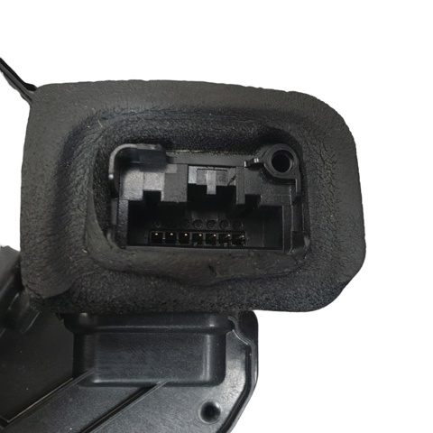 VAG 5E0839016 Cerradura de la puerta trasera derecha comprar Tarragona