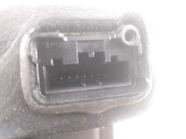 5E0839016 Cerradura de la puerta trasera derecha  disponible Burgos
