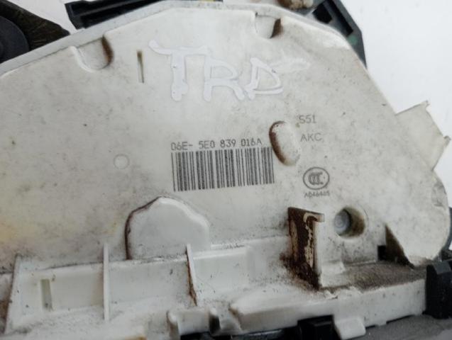5E0839016A Cerradura de la puerta trasera derecha  comprar en Pontevedra
