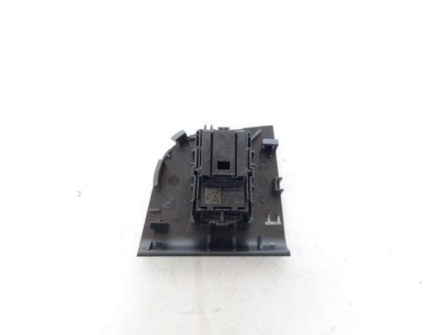 5E0959855 Botón de elevalunas delantero derecho  en stock Sabadell
