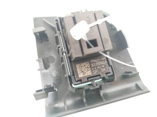 5E0959855A Botón de encendido del motor del elevalunas trasero  en stock Castellón