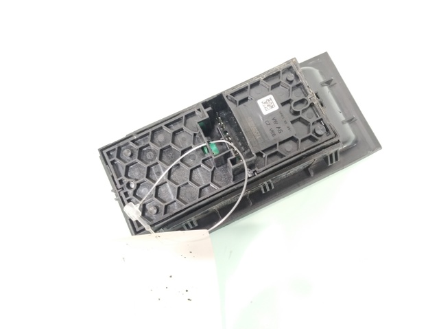 VAG 5E0959857A Interruptor de elevalunas delantera izquierda comprar Barcelona