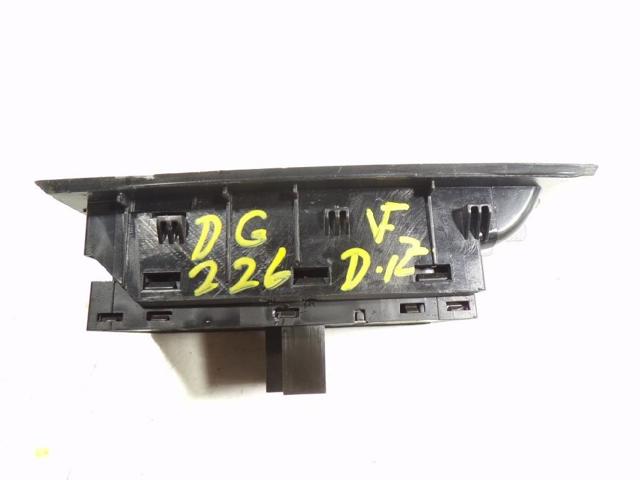 5E0959857AWHS VAG Unidad de control de elevalunas delantera izquierda  disponible Ourense