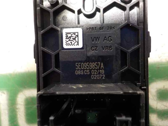 5E0959857AWHS Unidad de control de elevalunas delantera izquierda  disponible Málaga