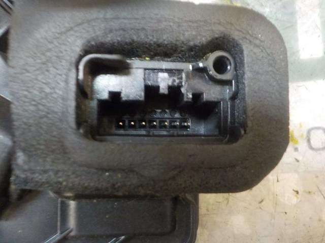 5E1837016 VAG Cerradura de puerta delantera derecha  en stock Gandía