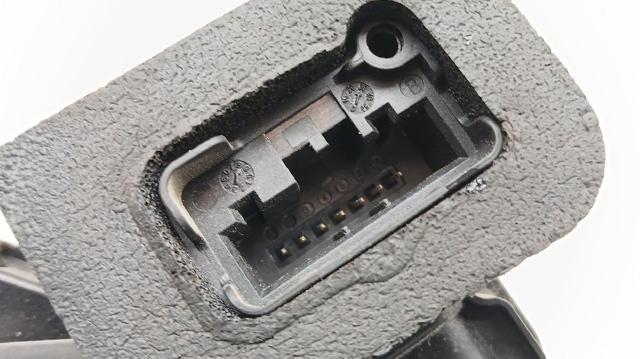 5E1837016A Cerradura de puerta delantera derecha  disponible Utrera