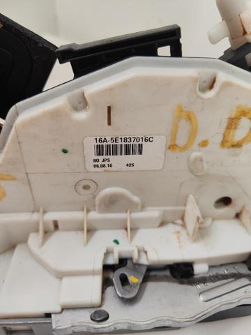VAG 5E1837016C Cerradura de puerta delantera derecha  comprar en Ponferrada
