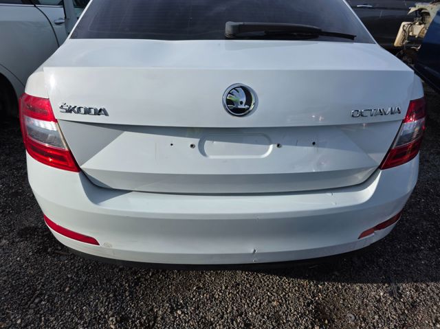 5E5827023F VAG