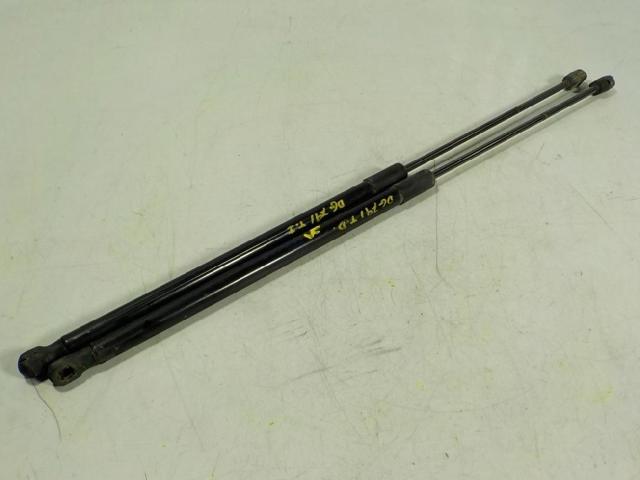 VAG 5E9827550C Amortiguador maletero  en stock Terrassa